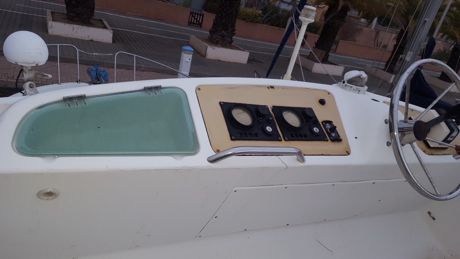 slider 41 Beneteau Antares 905 Fly